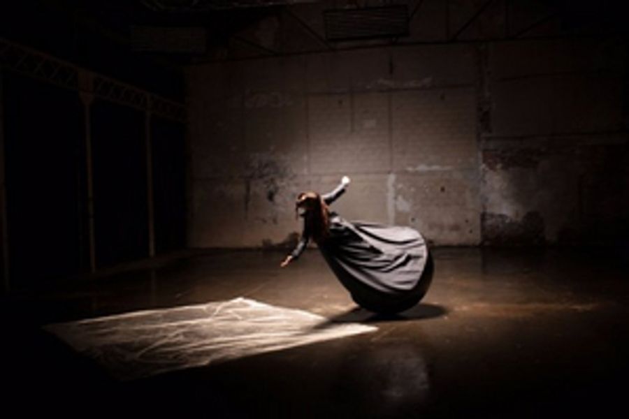 Yael Naïm Debuts Music Video for 'Shine' Image