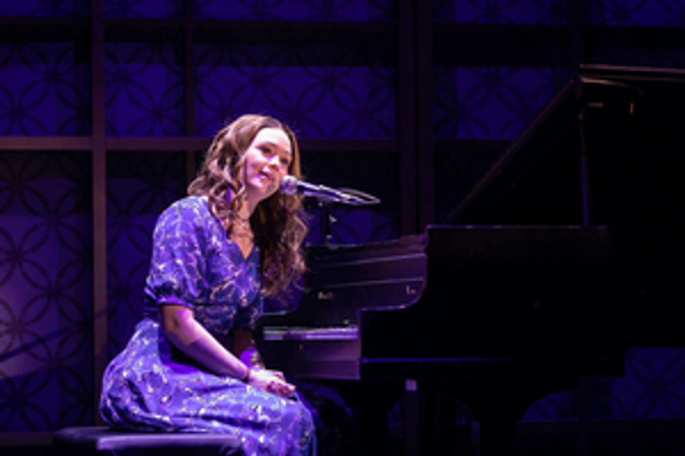 Review: BEAUTIFUL: THE CAROLE KING MUSICAL, Bristol Hippodrome Review: BEAUTIFUL: THE CAROLE KING MUSICAL, Bristol Hippodrome Image