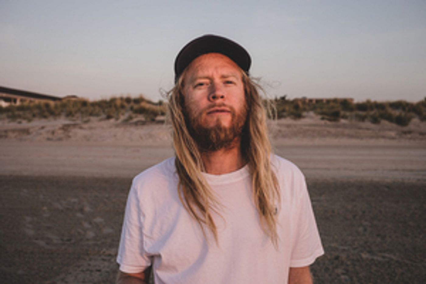 Stu Larsen Shares 'Hurricane' From Upcoming Album & Announces North American Tour Stu Larsen Shares 'Hurricane' From Upcoming Album & Announces North American Tour Image
