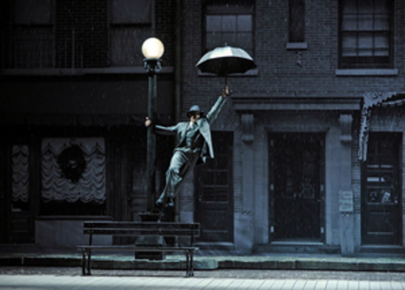 Tickets Are Now On Sale for SINGIN' IN THE RAIN at Lyric Opera of Chicago Tickets Are Now On Sale for SINGIN' IN THE RAIN at Lyric Opera of Chicago Image