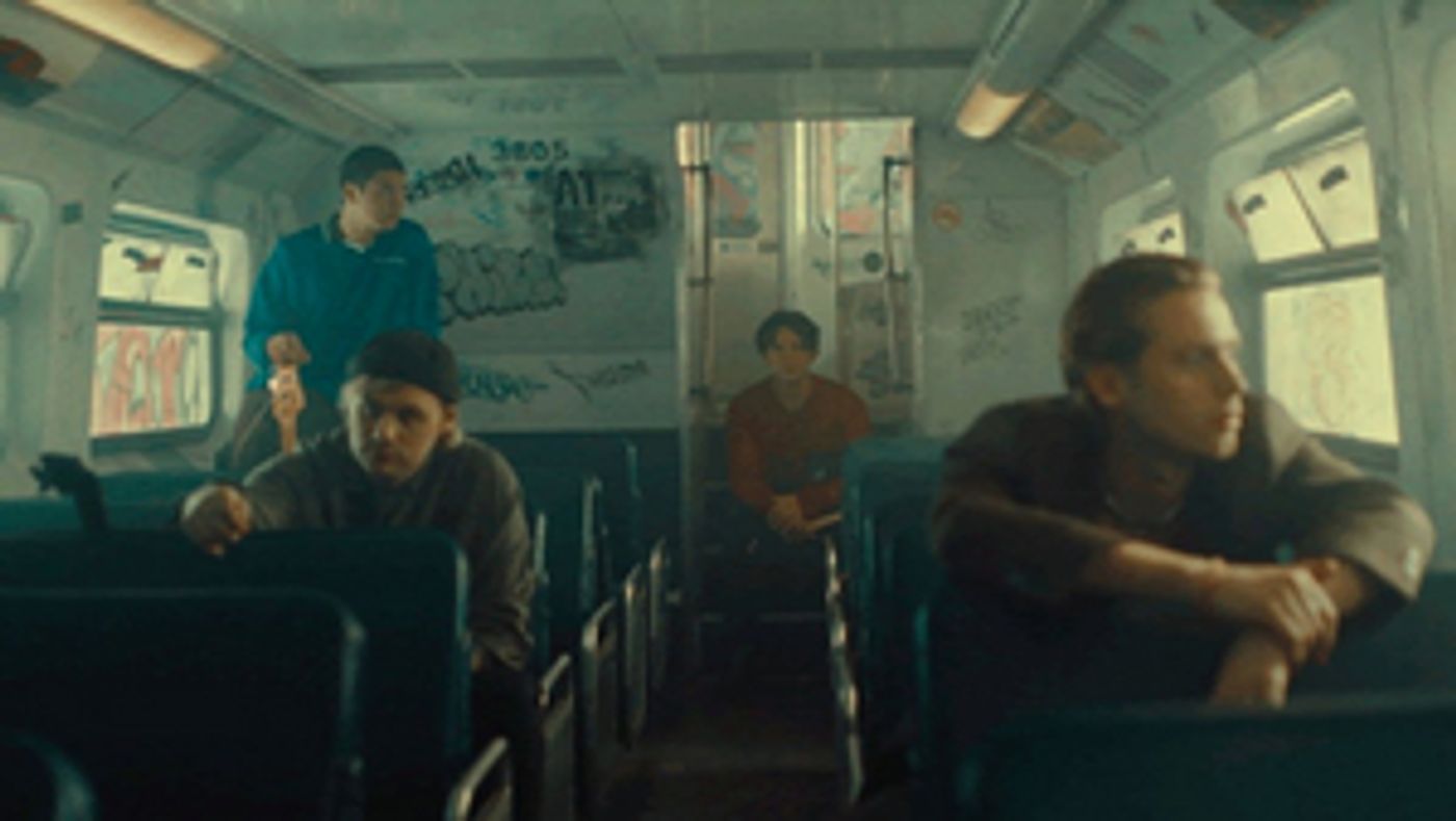 5 Seconds Of Summer Shares Video For New Single 'Old Me'  Image