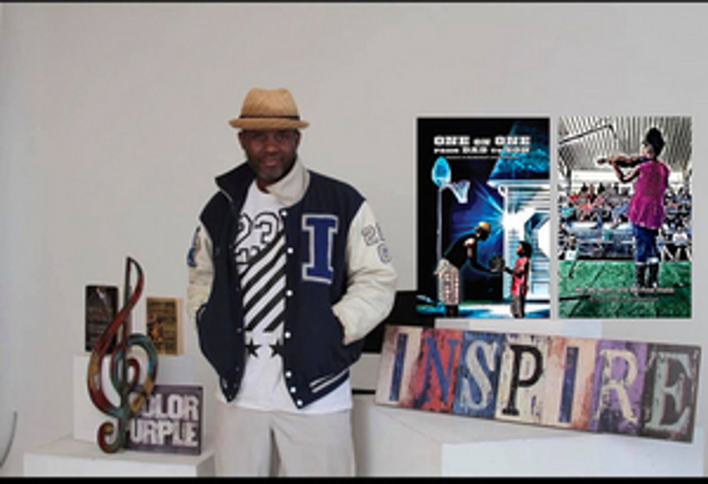 Broadway Actor Dwayne Clark and His Children Launch Book Series About African American Family  Image