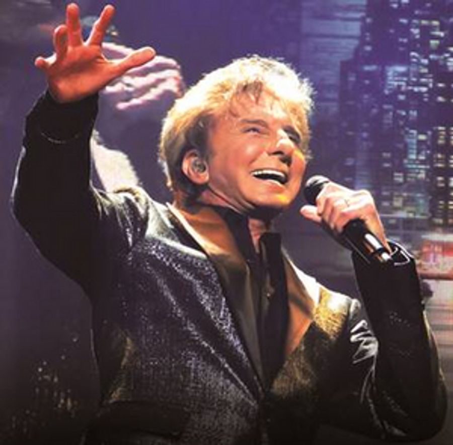 Barry Manilow Reschedules UK Shows Image