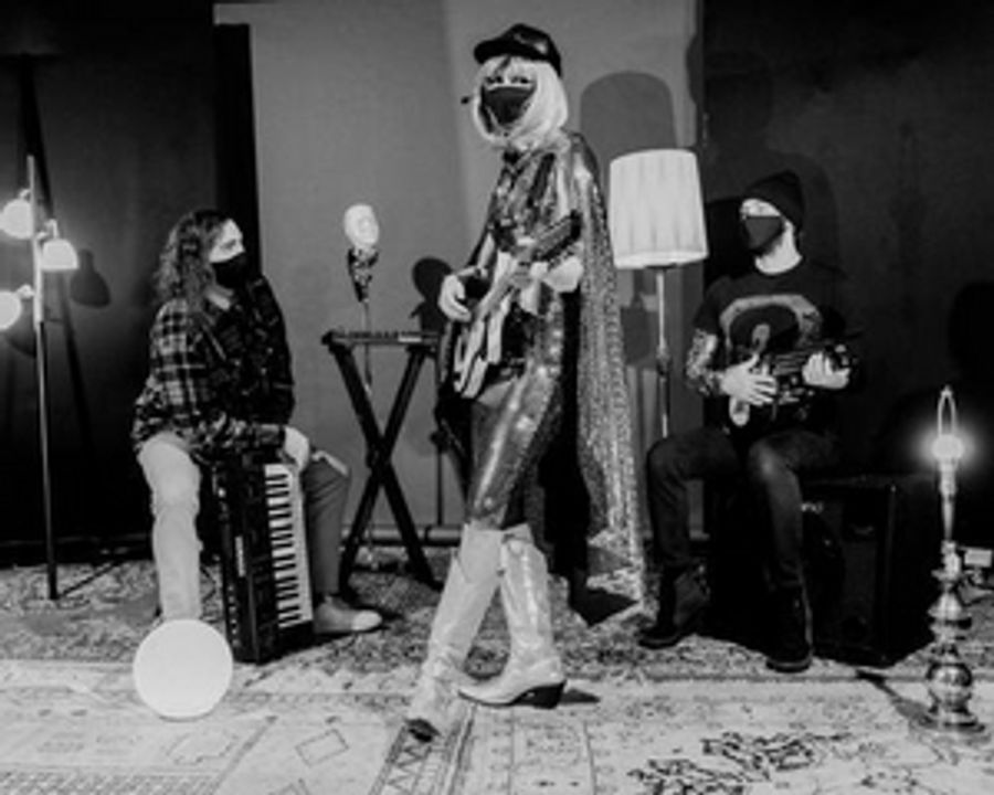 Jackie Lynn Releases New Track 'Dream St.' Image