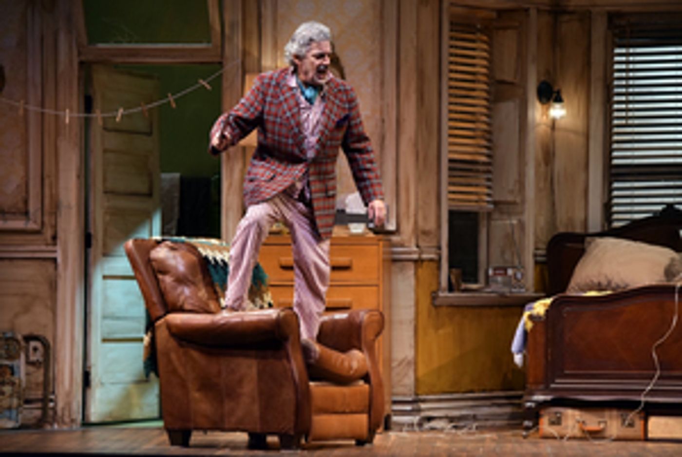 Interview: Artistic Director Carl Wallnau of CENTENARY STAGE COMPANY Talks About the Future  Image