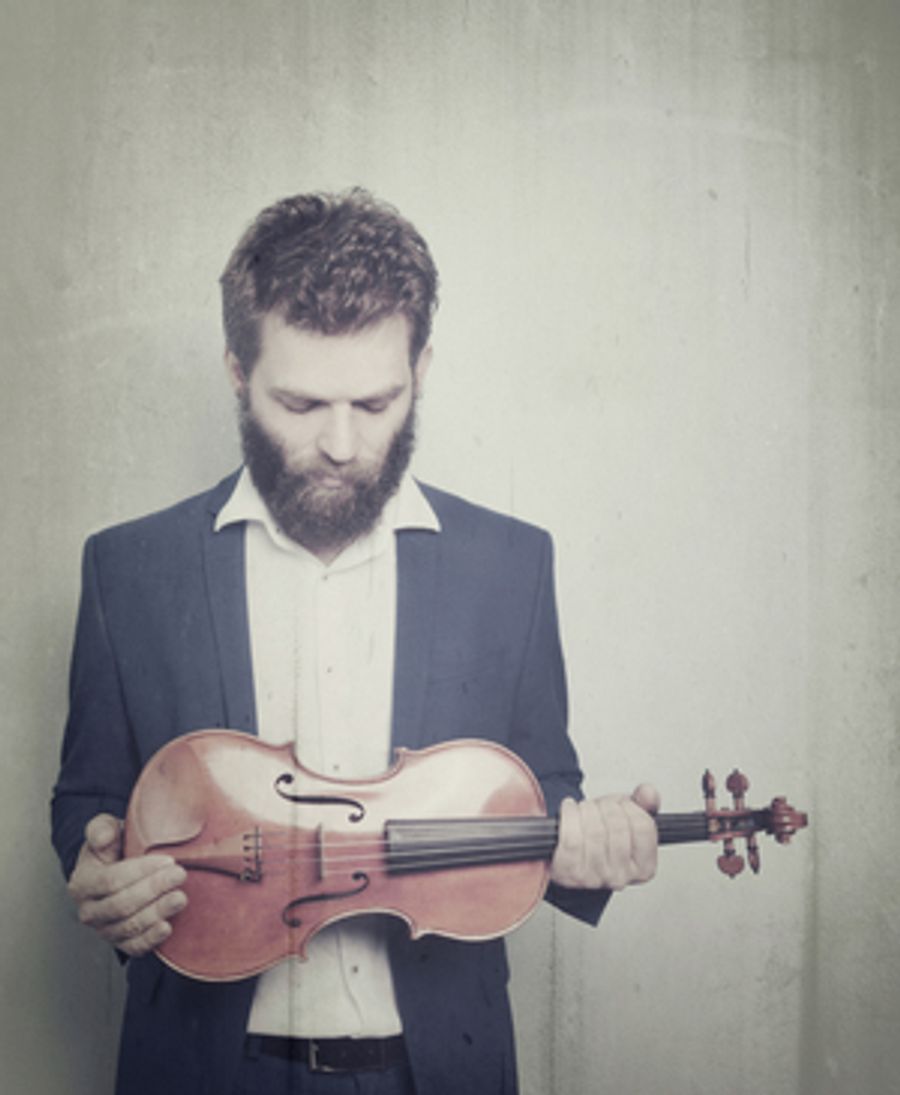 The Wallis Announces Free Live-Streamed Concert by Violinist Johnny Gandelsman Image