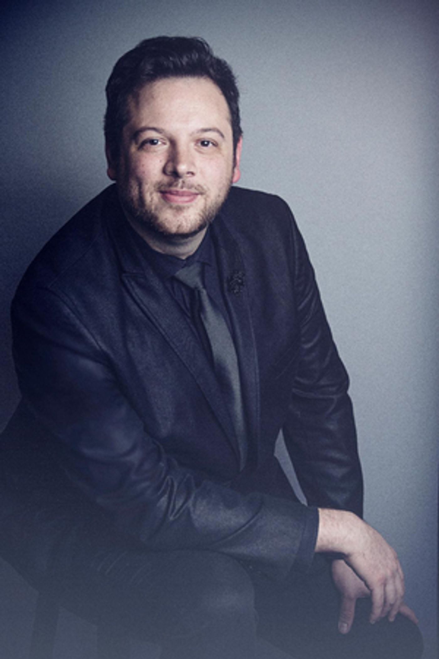 Music Theater Works Presents MAMMA MIA!; Creative Team Announced  Image