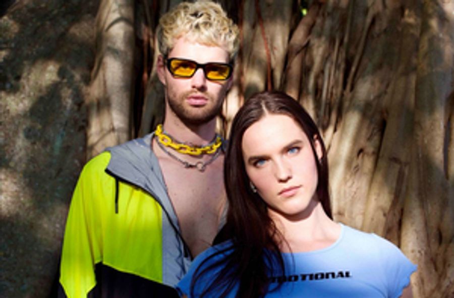 SOFI TUKKER Release DANCING ON THE PEOPLE REMIX EP Image