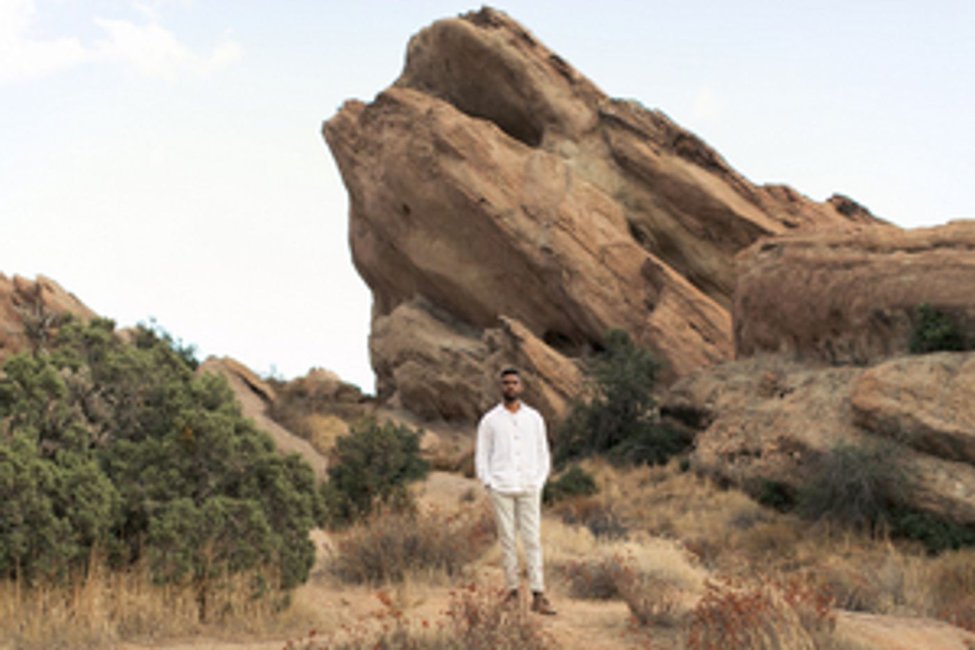 Joshua Crumbly Releases New Single 'Noah'  Image