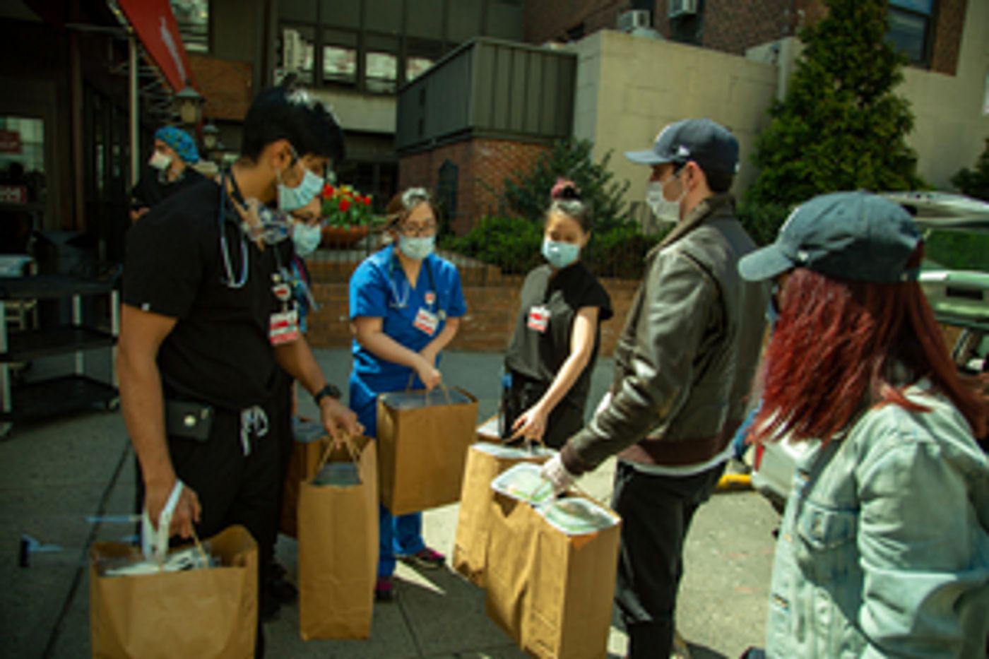 #INMYSCRUBS-Local NYC Businesses Team Up to Provide Thousands of Meals for Hospital Workers  Image