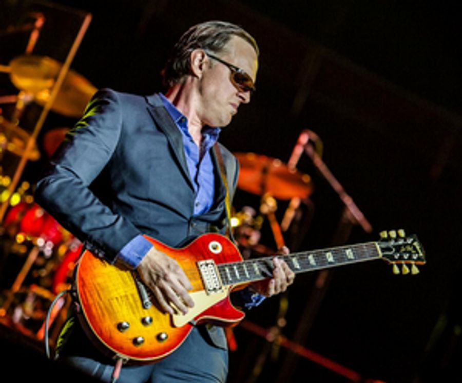 Joe Bonamassa Unveils Surprise Single 'A Conversation With Alice' from Abbey Road Recordings Image