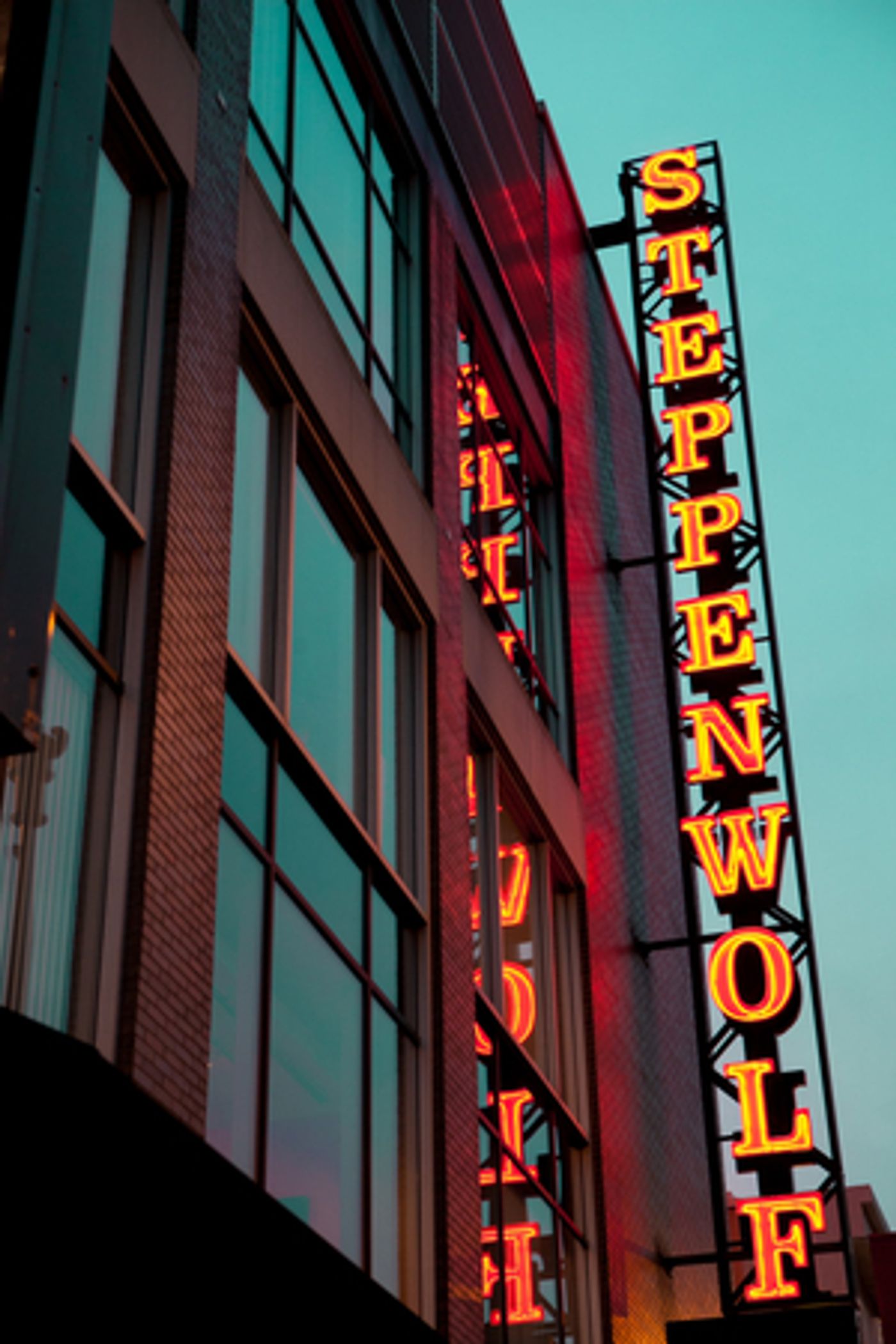 Regional Spotlight: How Steppenwolf Theatre Company is Working Through The Global Health Crisis  Image