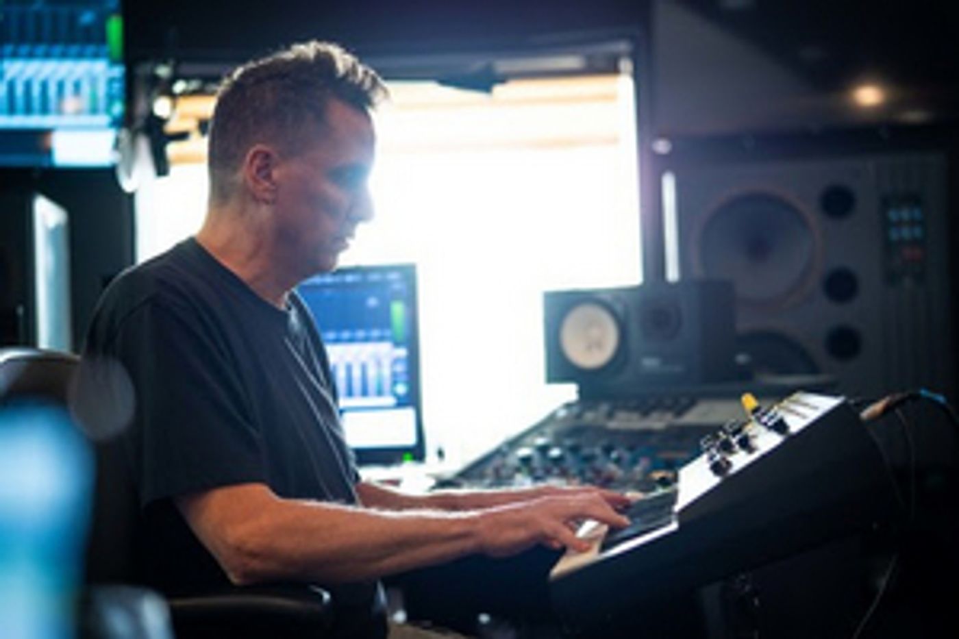 Mike Dean and Moog Music Create 'The Eighth Night'  Image