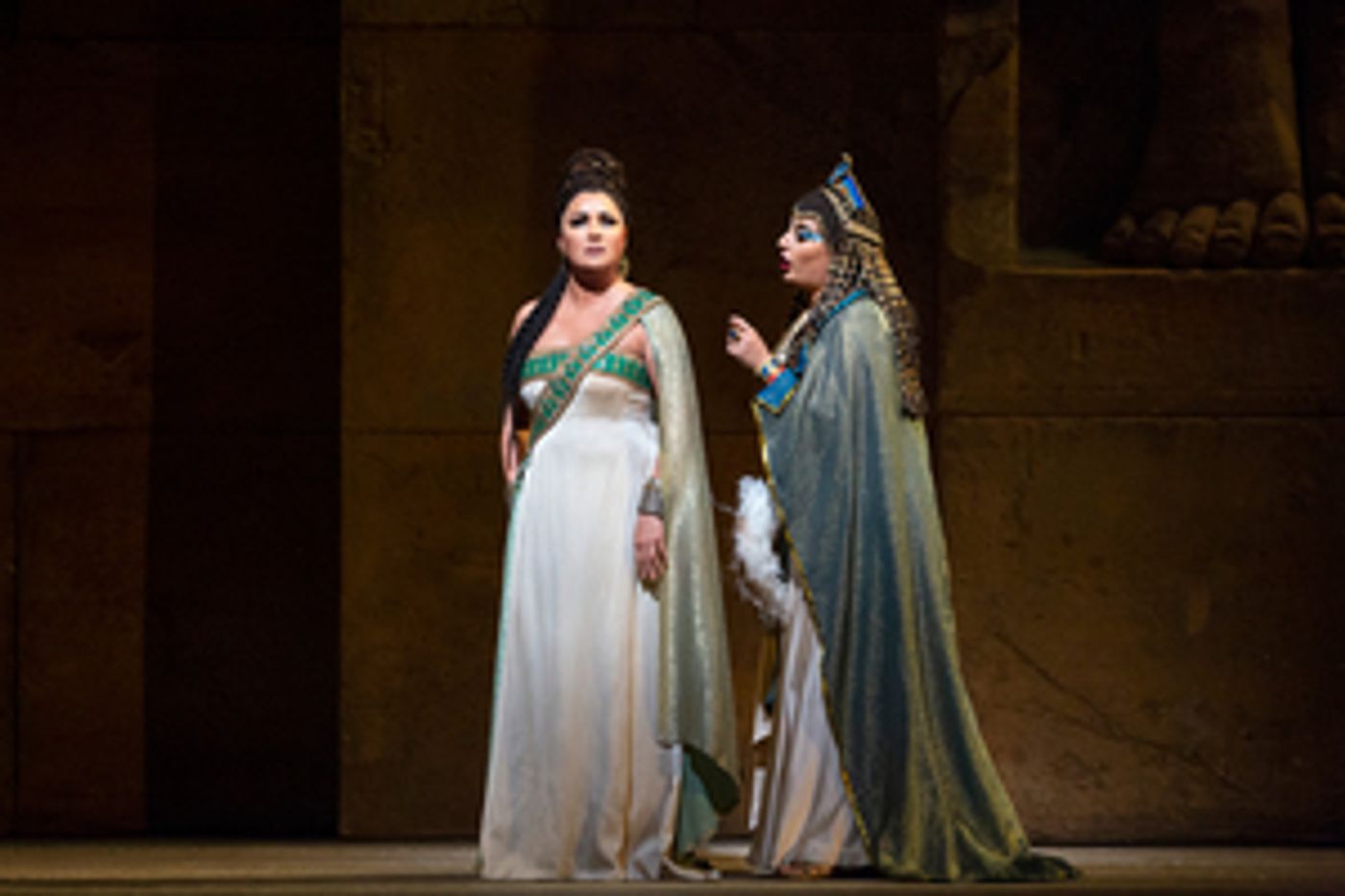 The Met Announces AIDA, ANNA BOLENA and More For Week 7 of Nightly Met Opera Streams  Image