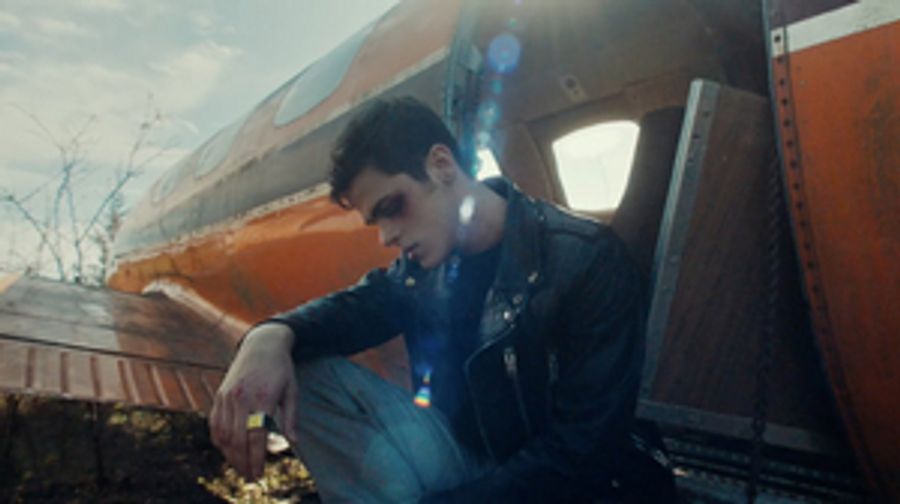 AJ Mitchell Unveils Official Music Video For 'Down In Flames' Image