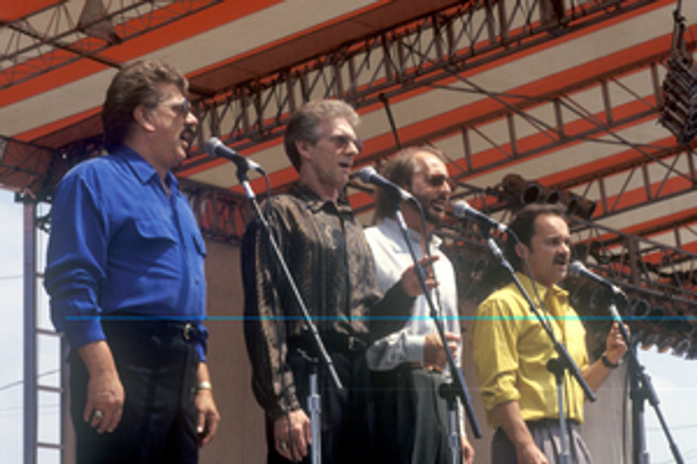 Harold Reid, Bass Vocalist In The Statler Brothers and Country Music Hall Of Fame Member, Dies At Age 80  Image