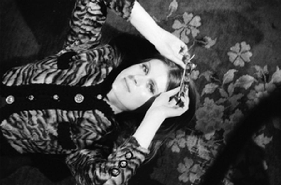 Lydia Ainsworth Releases New Digital Single, 'Forever' Image
