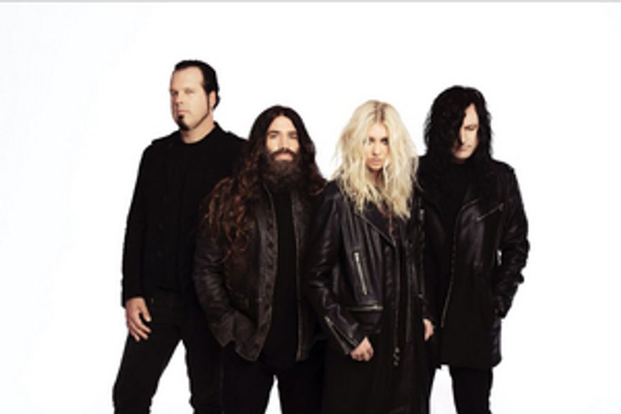 The Pretty Reckless Sign to Fearless Records Image