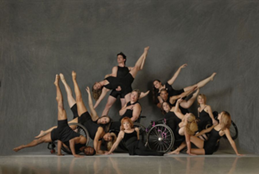 Nai-Ni Chen Dance Company And Dancing Wheels Brings Dance to Students With Disabilities Image