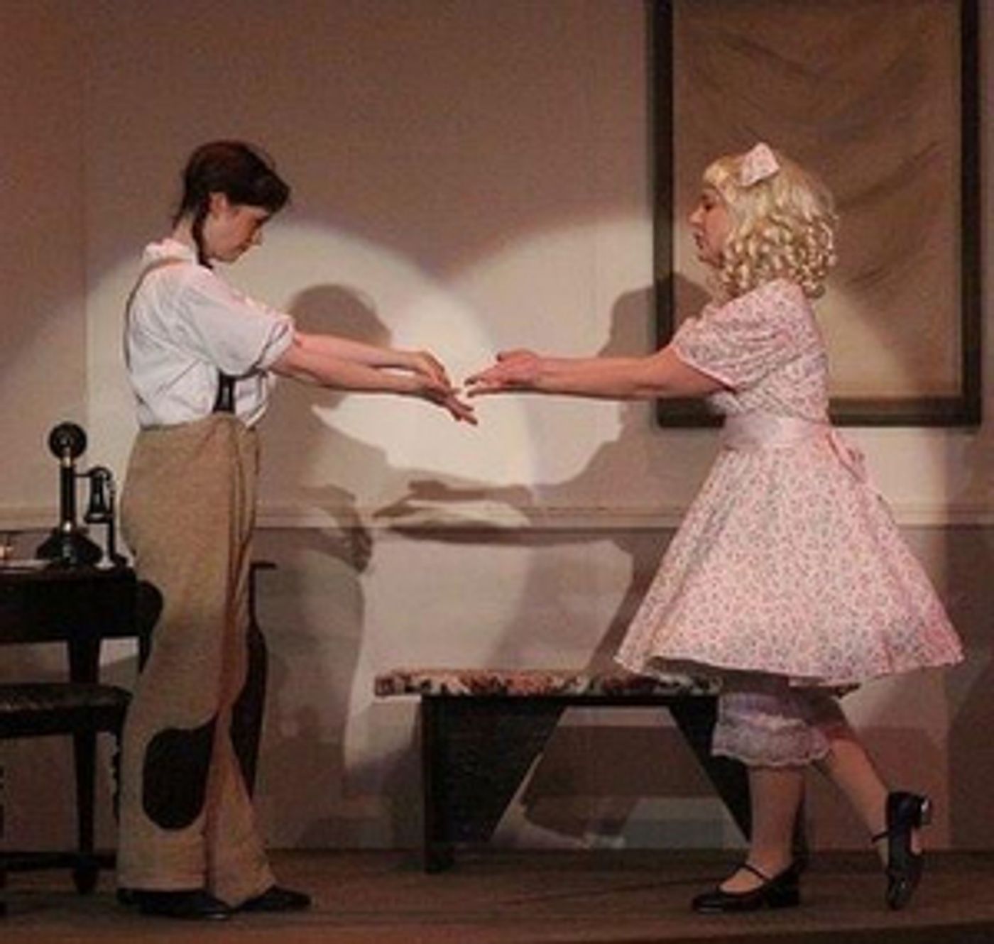 BWW Spotlight Series: Meet Suzanne Mayes, a Native Angeleno Who Went from Future Astronaut to Shining Onstage  Image