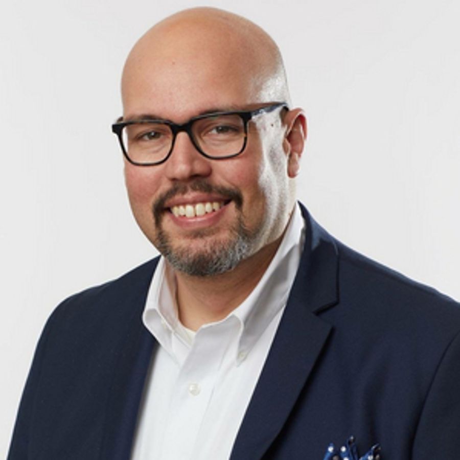 Behind the Curtain: Interview With Robert W. Schneider -  Artistic Director of The J2 Spotlight Musical Theater Company Image