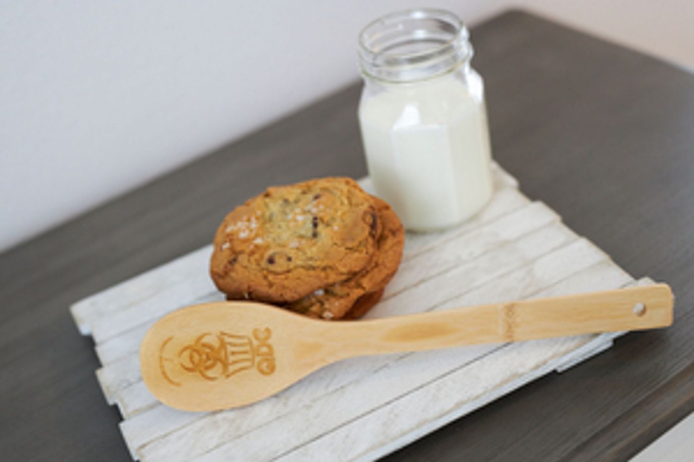 Feature: Isolating Singing Actresses Find Inspiration And Joy In Baking And Form the Quarantine Dessert Company  Image