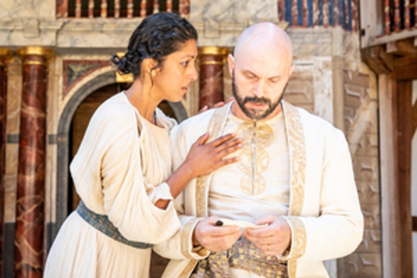 Review: THE WINTER'S TALE, Globe Player  Image