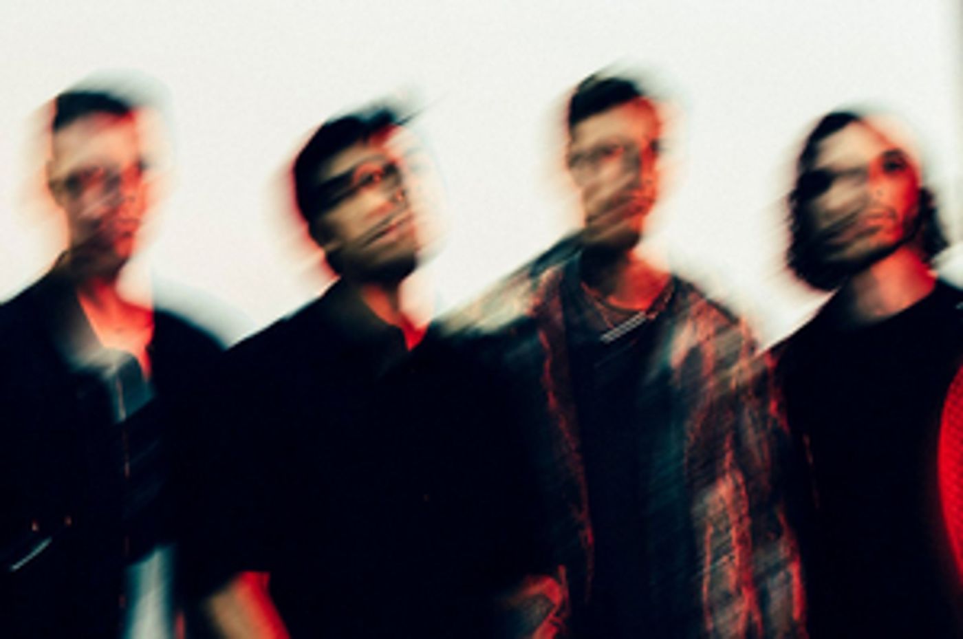 Crown The Empire Share 'Blurry' Video  Image