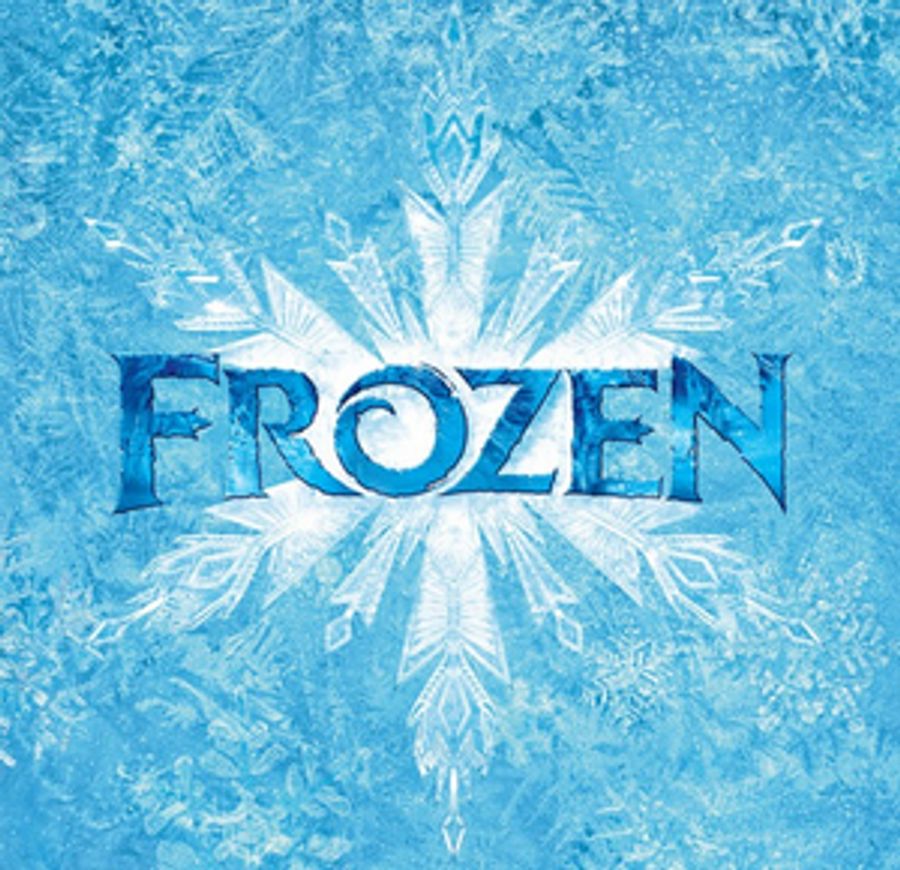 Texas Musical Theater Student Performs For Neighborhood Children Dressed as Elsa  Image