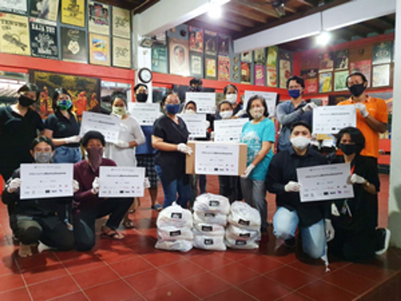Feature: CIPUTRA ARTPRENEUR Helps Art Workers Affected by Covid-19 with #BERSAMABANTUSESAMA Initiative  Image
