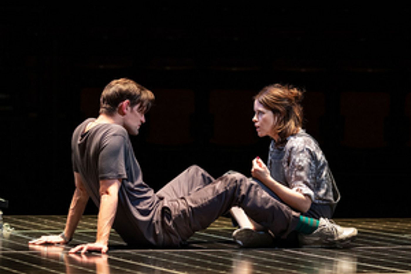 OLD VIC to Stream Productions From an Empty Theatre; Will Kick Off With LUNGS Starring Claire Foy & Matt Smith  Image