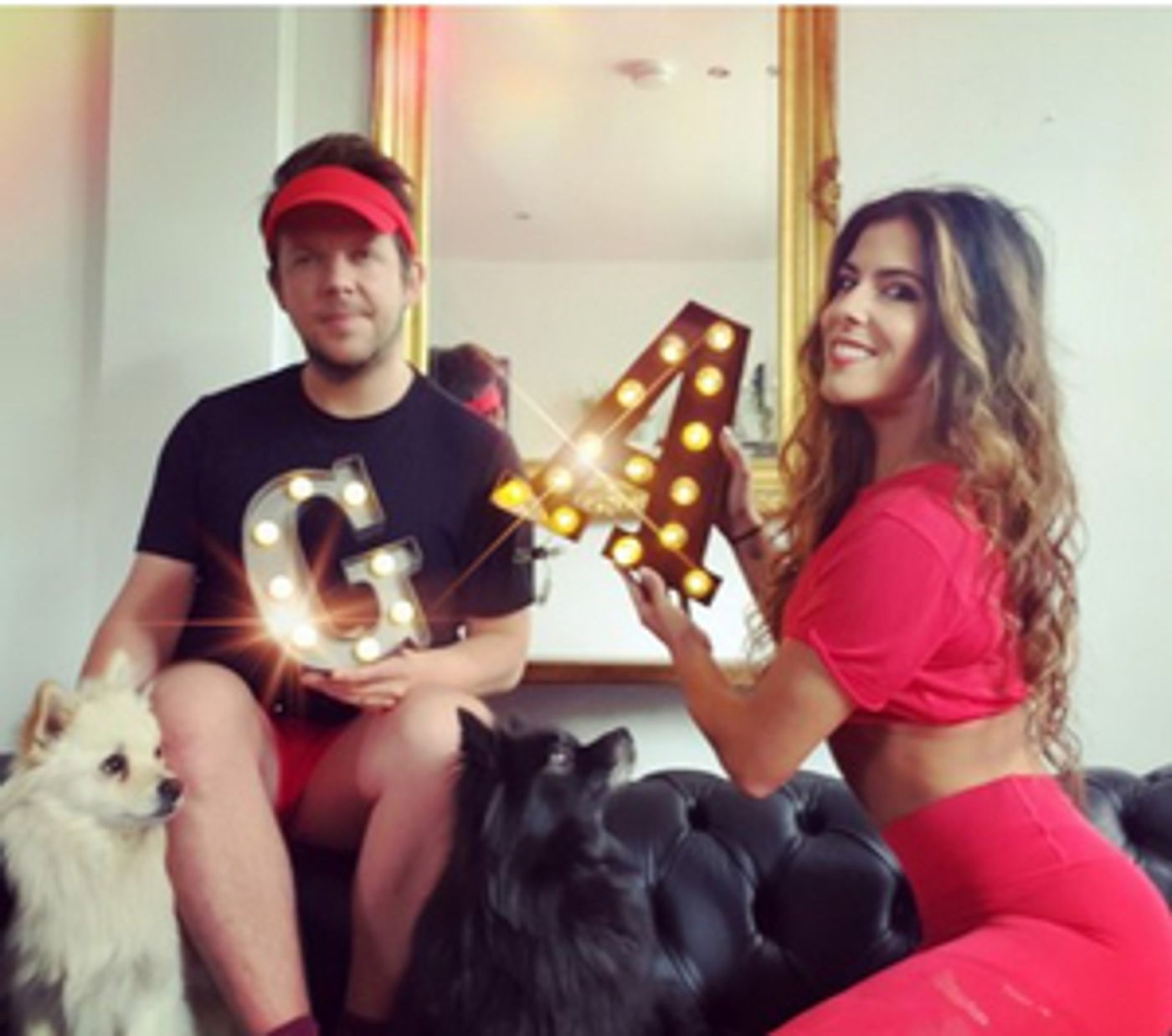 Aimie Atkinson Announces 24 HOUR MUSICAL-ATHON Aimie Atkinson Announces 24 HOUR MUSICAL-ATHON Image