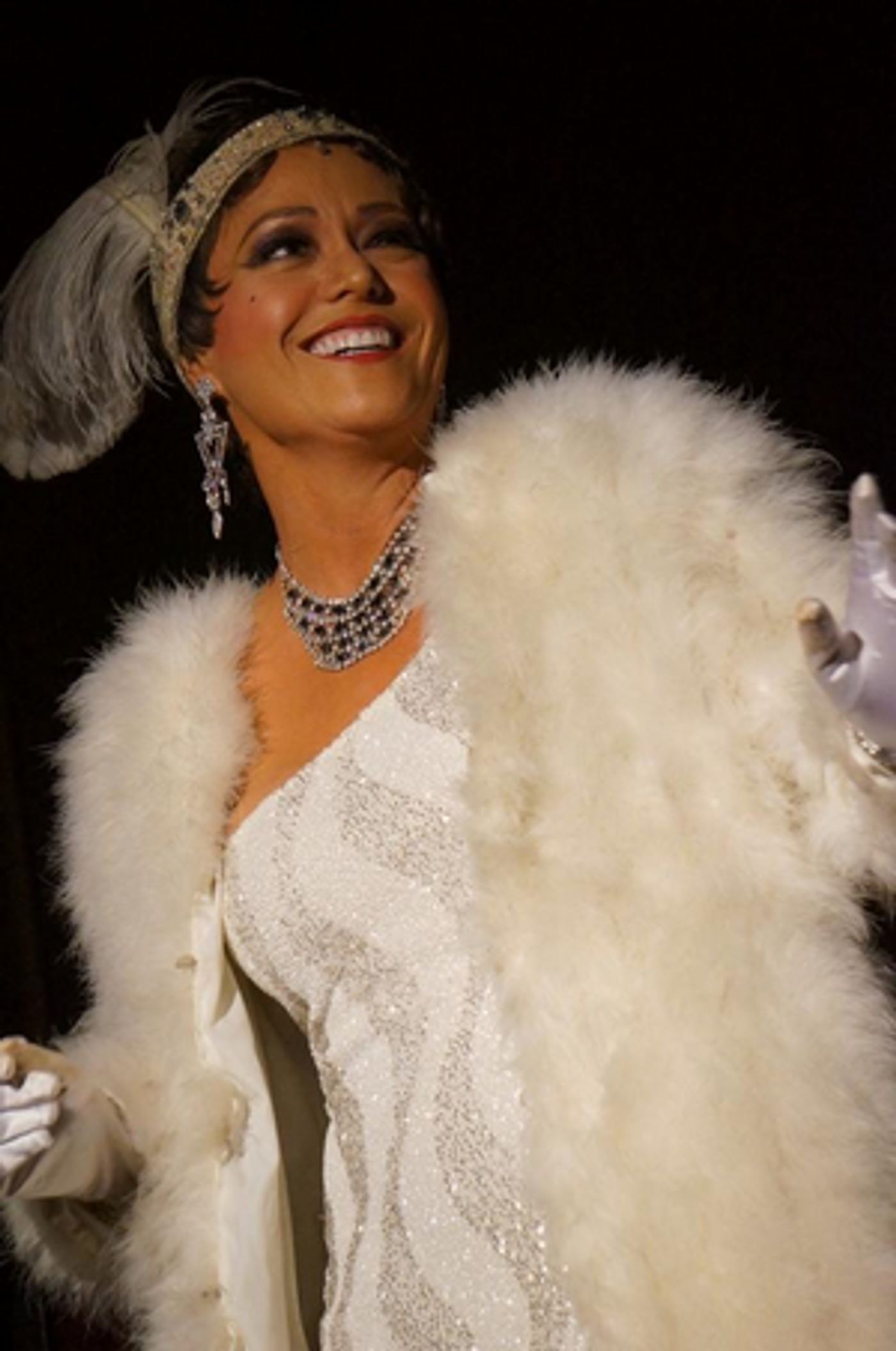 BWW Spotlight Series: Meet Julia Buis, an L.A. Actor Who Traveled the World Entertaining Before Settling in Hamburg, Germany  Image