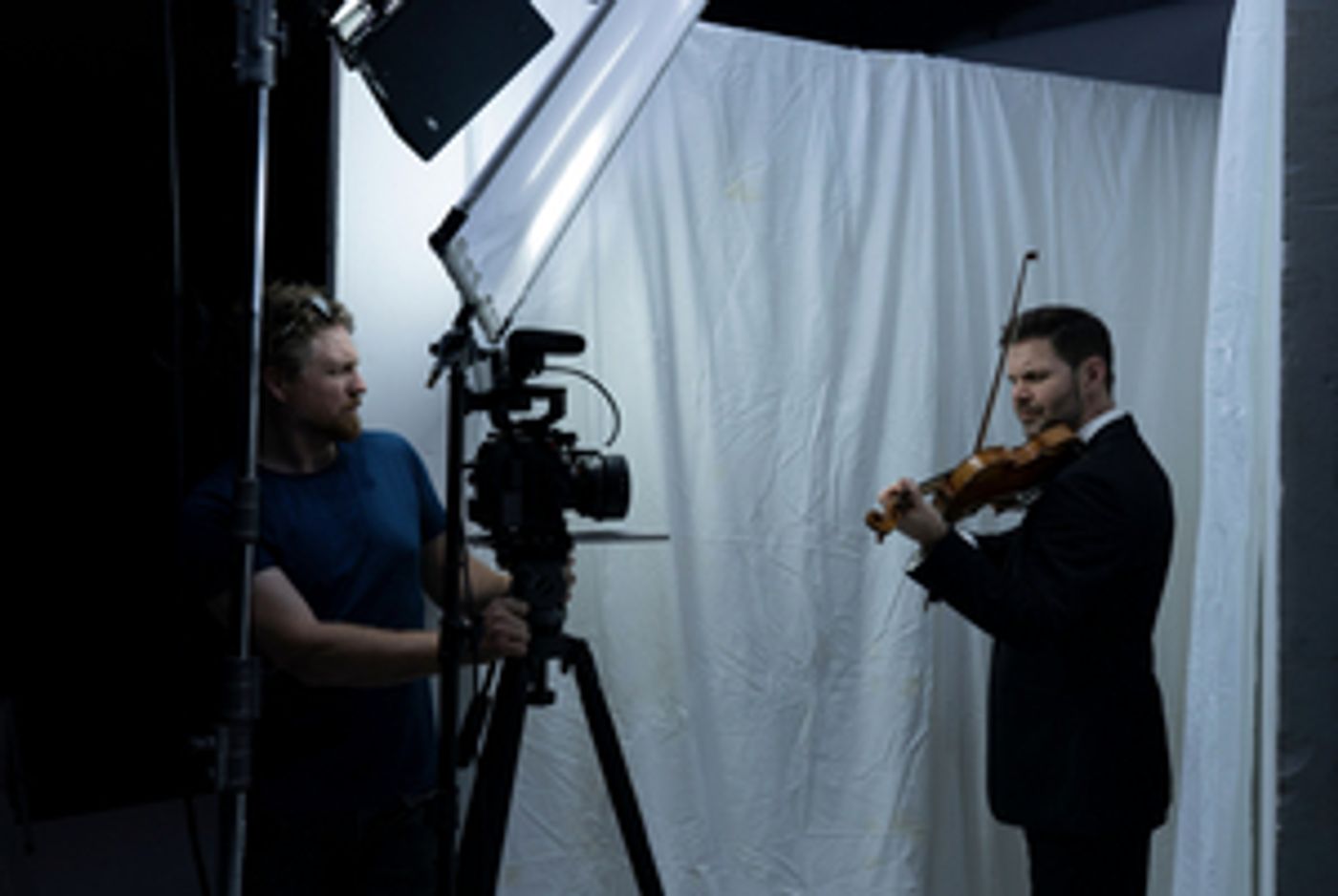 Sydney Dance Company and Sydney Symphony Orchestra Premieres New Collaborative Work In Response To Isolation Sydney Dance Company and Sydney Symphony Orchestra Premieres New Collaborative Work In Response To Isolation Image