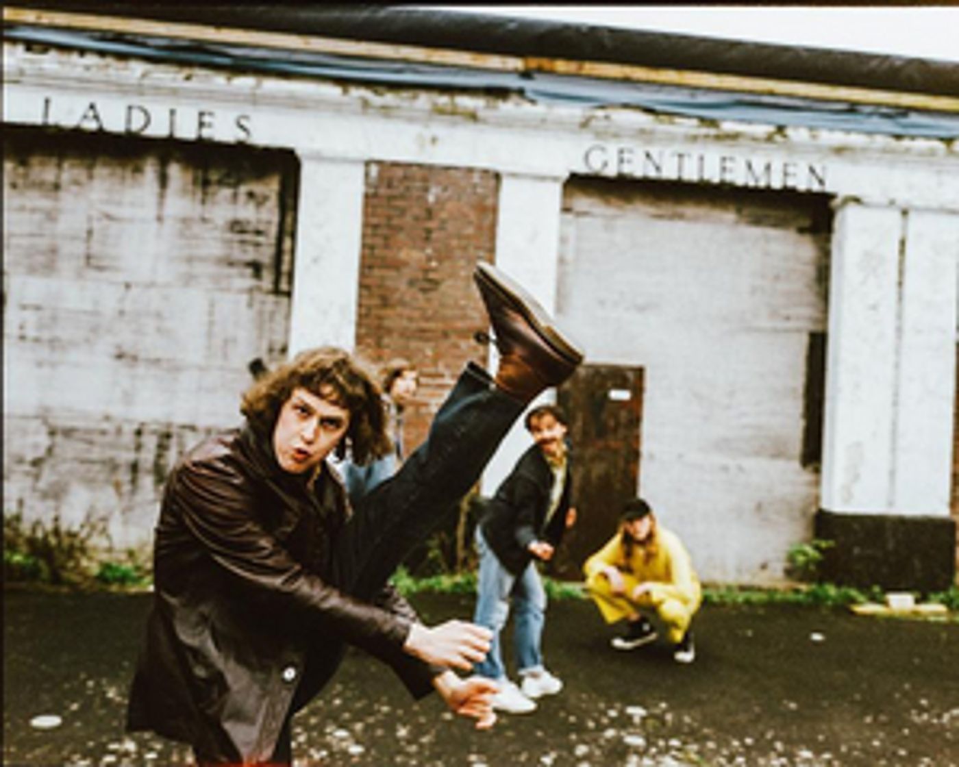 Buzzard Buzzard Buzzard Share New Single 'Double Denim Hop' Buzzard Buzzard Buzzard Share New Single 'Double Denim Hop' Image