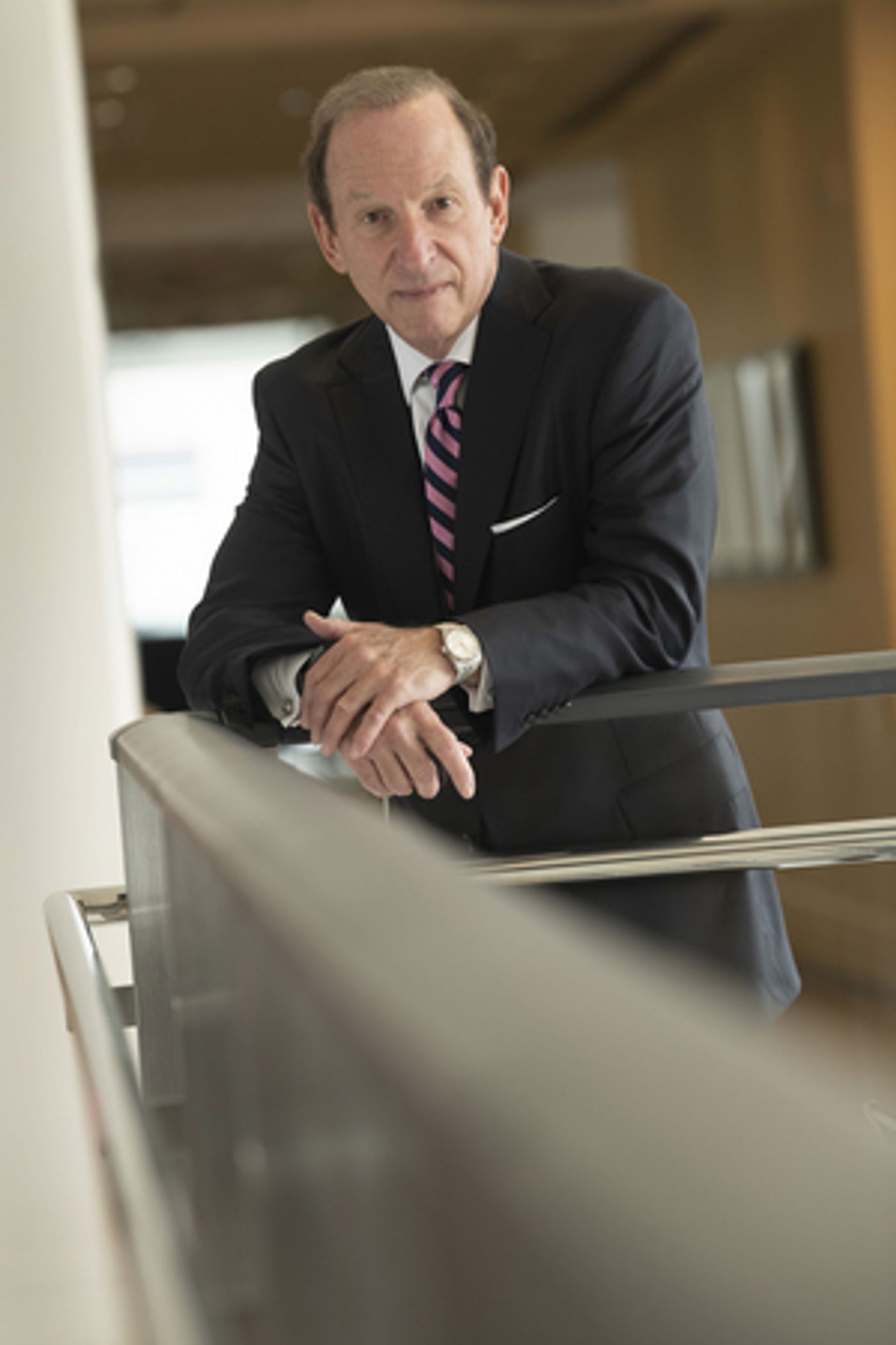 Interview: Abbe David Lowell of MOCK TRIAL at the Shakespeare Theatre Company  Image