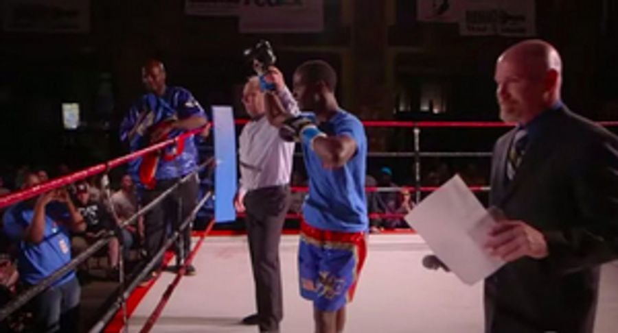 VIDEO: Showtime Releases First Look At Award-Winning Documentary RINGSIDE Image