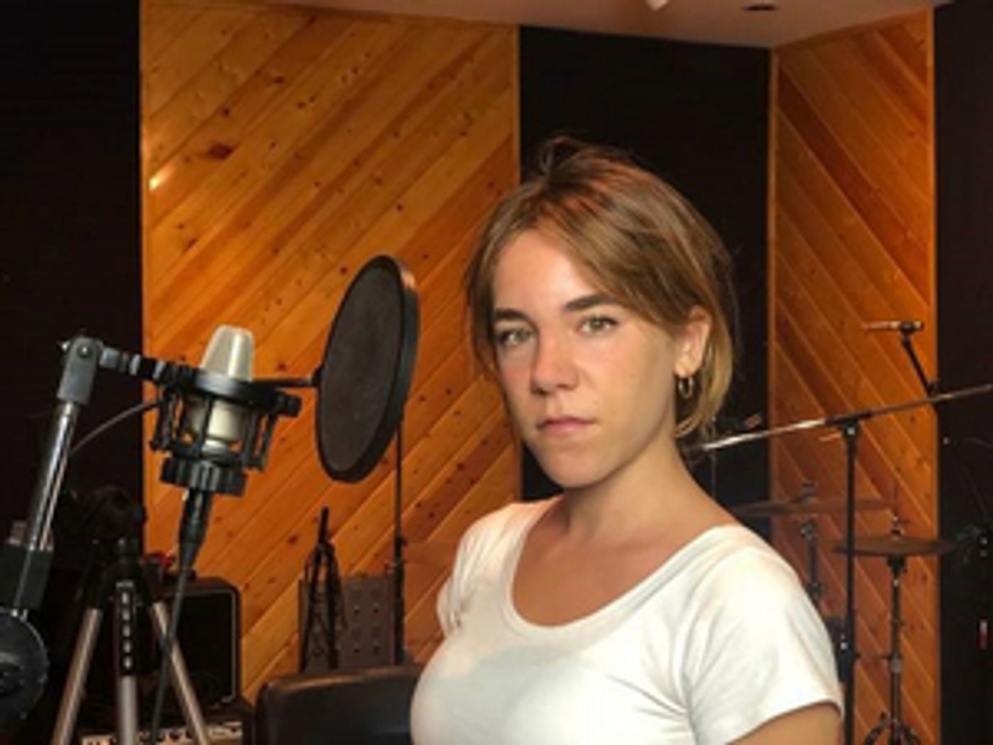 Julio Iglesias Scholarship Awarded by Latin Grammy Cultural Foundation  Image