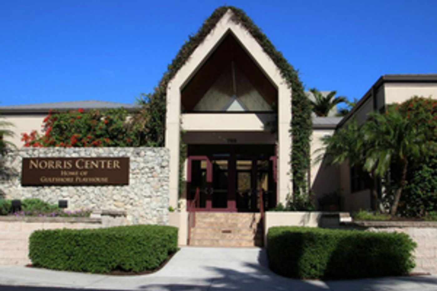 Celebration and Anticipation: A Look at Past and Future Theatre in Naples  Image