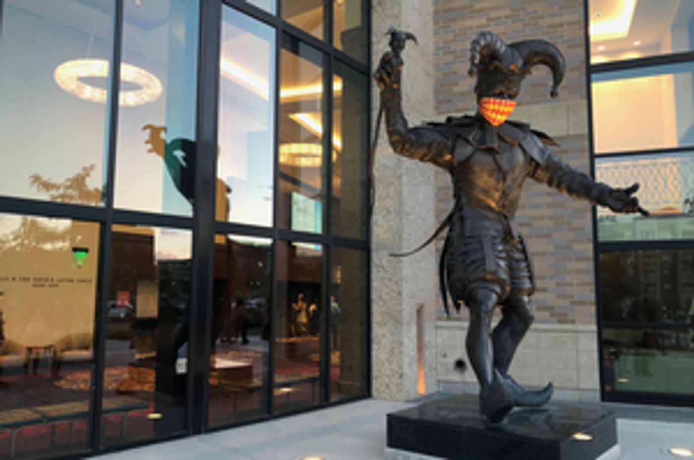 Feature: Hale Centre Theatre Flies Again with MARY POPPINS  Image