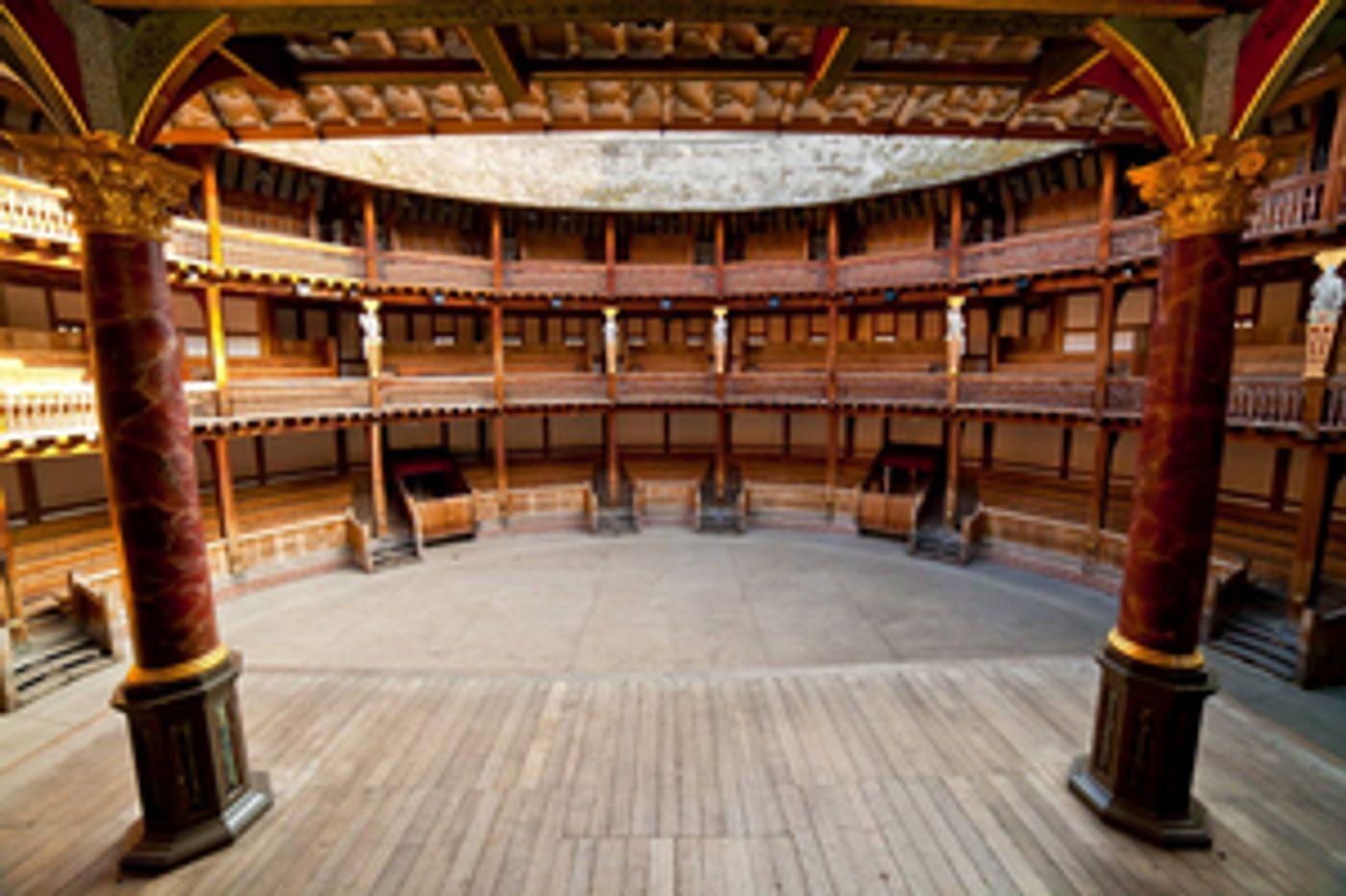 Shakespeare's Globe Will Not Yet Re-Open, Despite Outdoor Theatre Being Able to Resume Shakespeare's Globe Will Not Yet Re-Open, Despite Outdoor Theatre Being Able to Resume Image