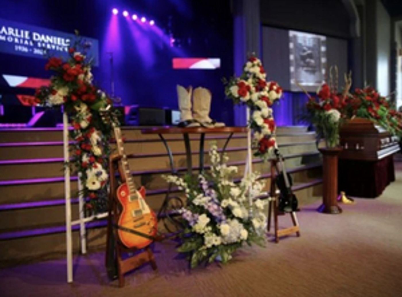Country and Southern Rock Great Charlie Daniels Laid To Rest  Image