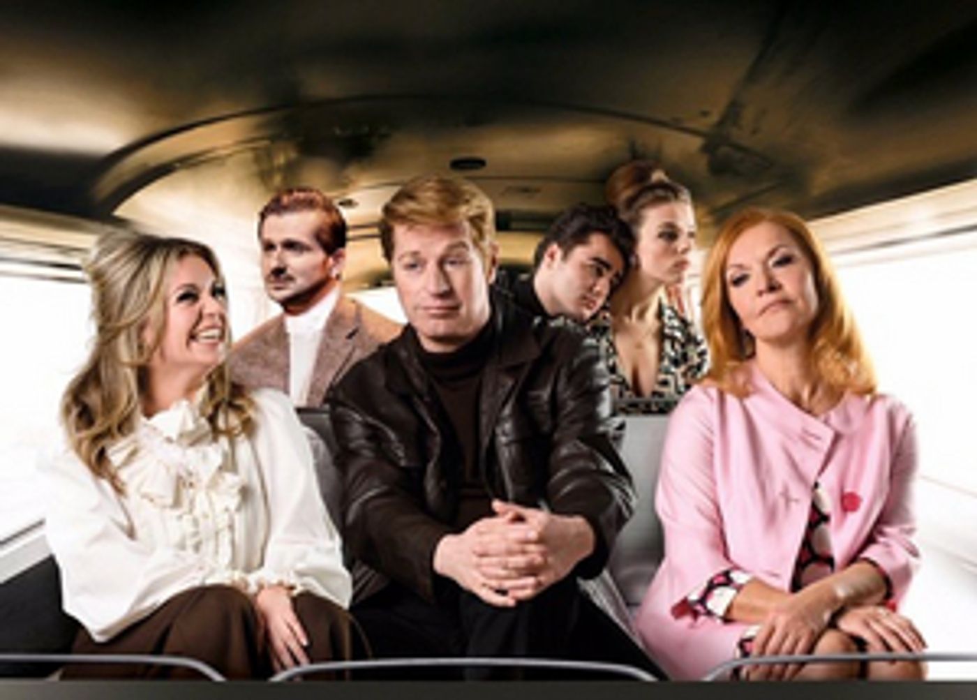 Feature: MUSICAL HAAL HET DOEK MAAR OP IN EEN NIEUW JASJE at National Tour Feature: MUSICAL HAAL HET DOEK MAAR OP IN EEN NIEUW JASJE at National Tour Image