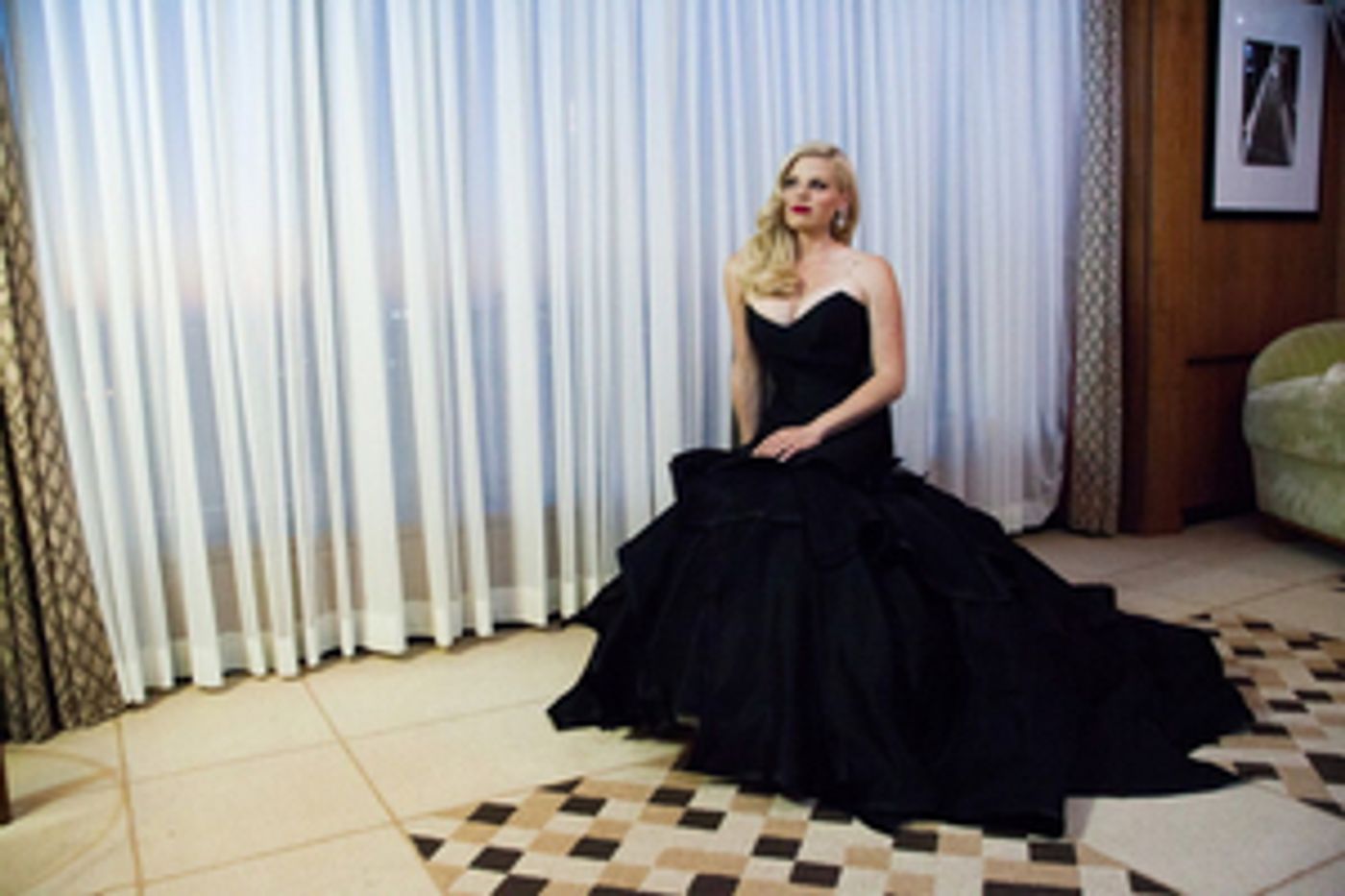 Megan Hilty Takes Over Our Instagram Sunday! Megan Hilty Takes Over Our Instagram Sunday! Image