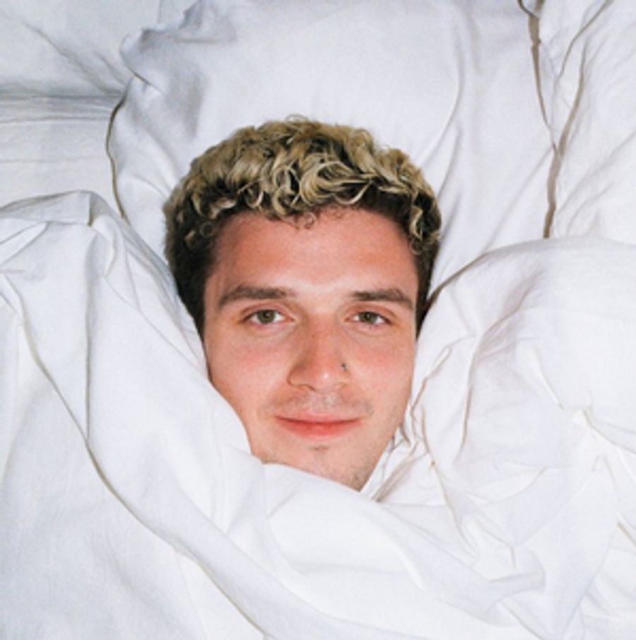Lauv Releases Video For 'Love Somebody' Image