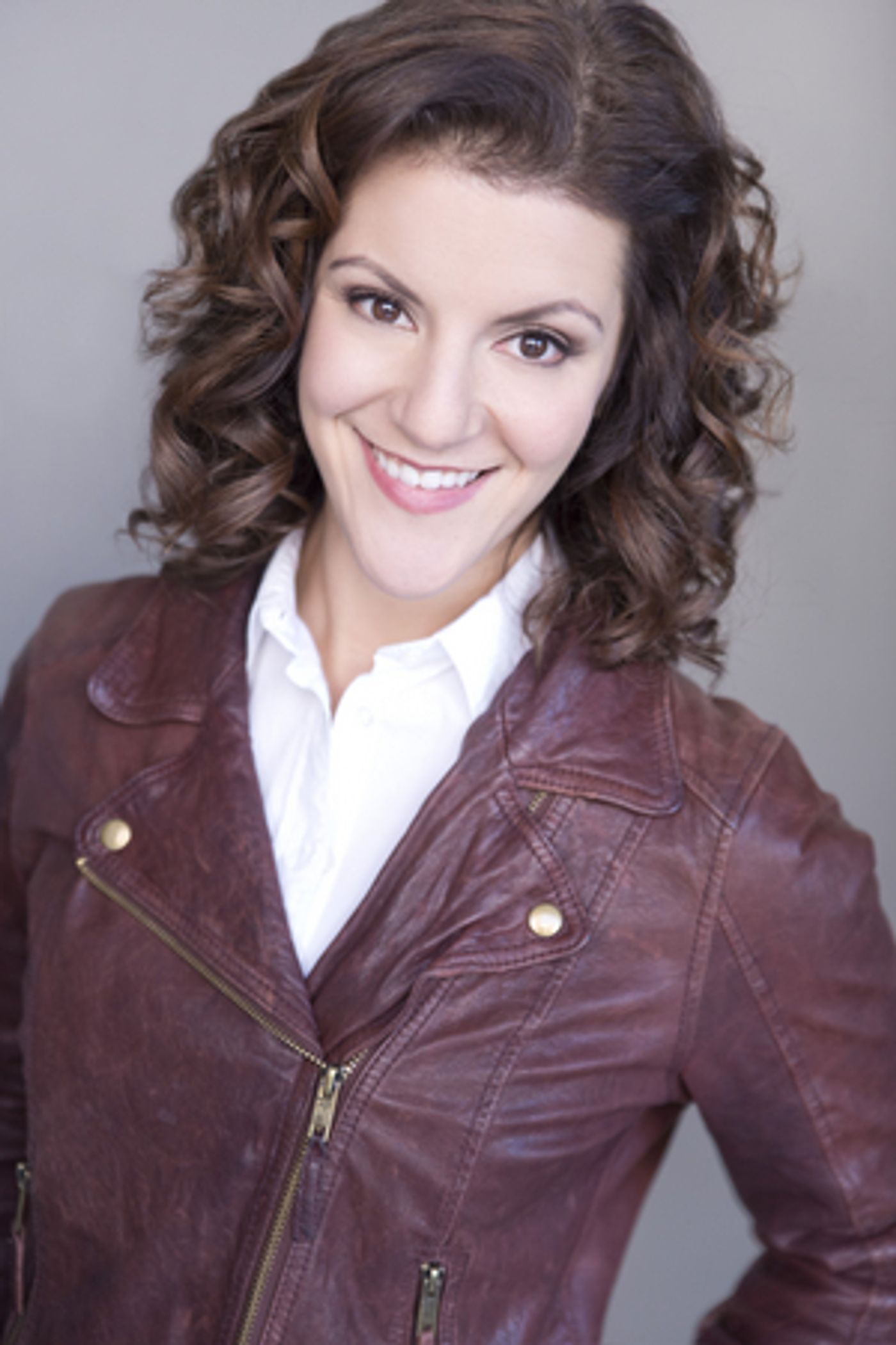 Charlottesville Opera Appoints Sharin Apostolou as Ader Artist-in-Residence  Image