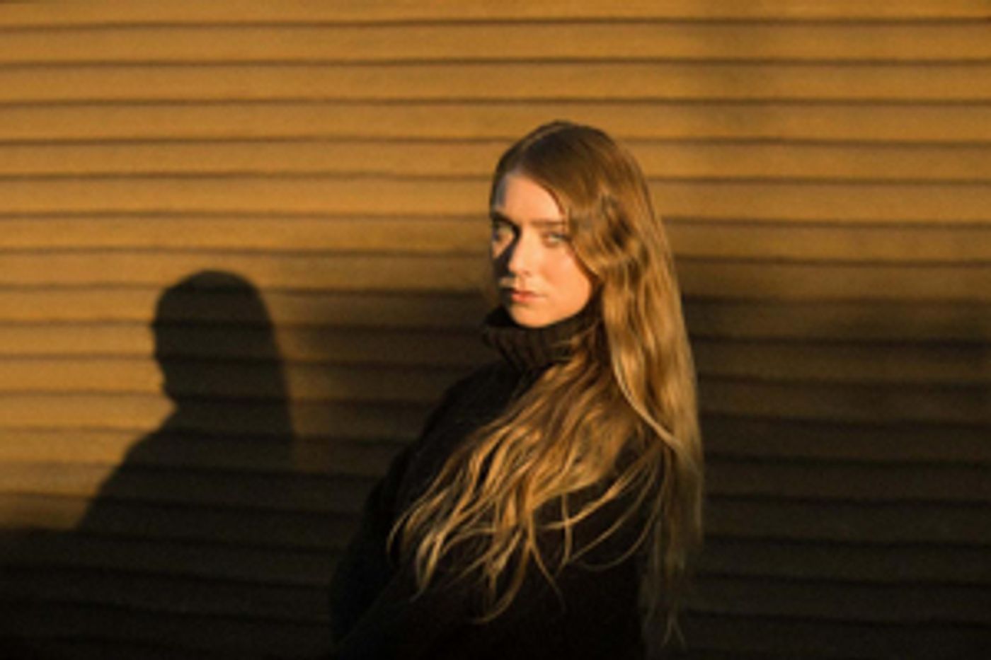 Manu Grace Shares New Single 'Two Weeks'  Image