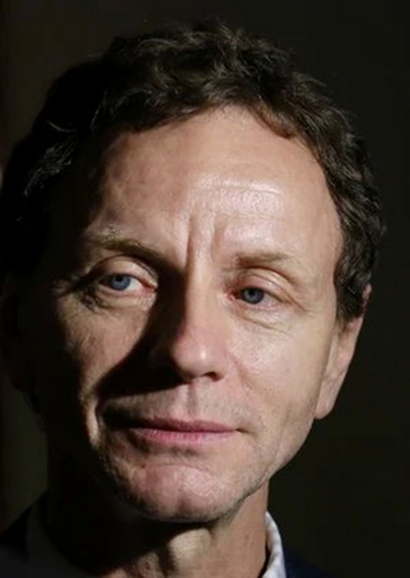 Mirvish Productions To Dim Marquee Lights for Brent Carver Mirvish Productions To Dim Marquee Lights for Brent Carver Image