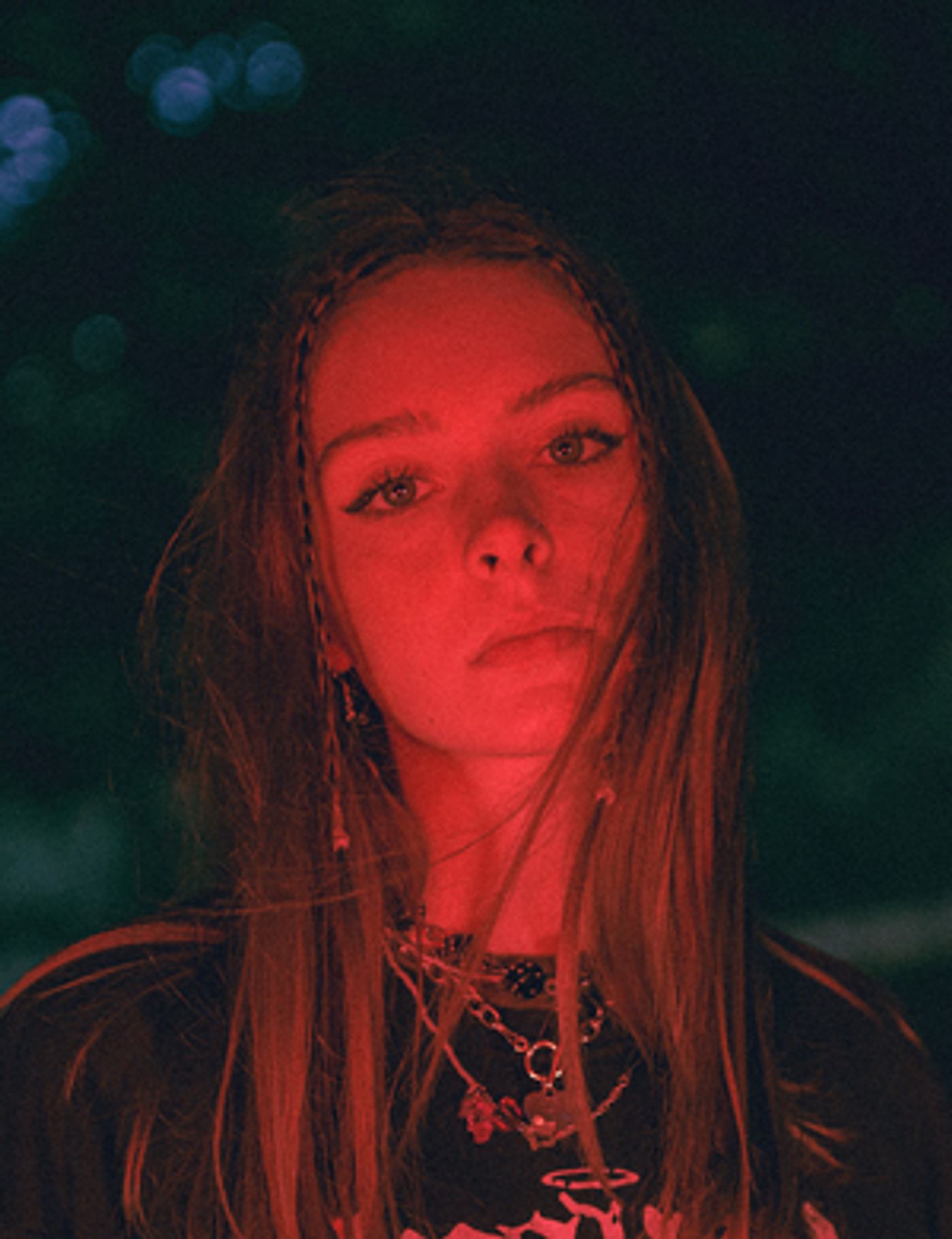 Hear New Single 'Drop Dead' from Holly Humberstone  Image