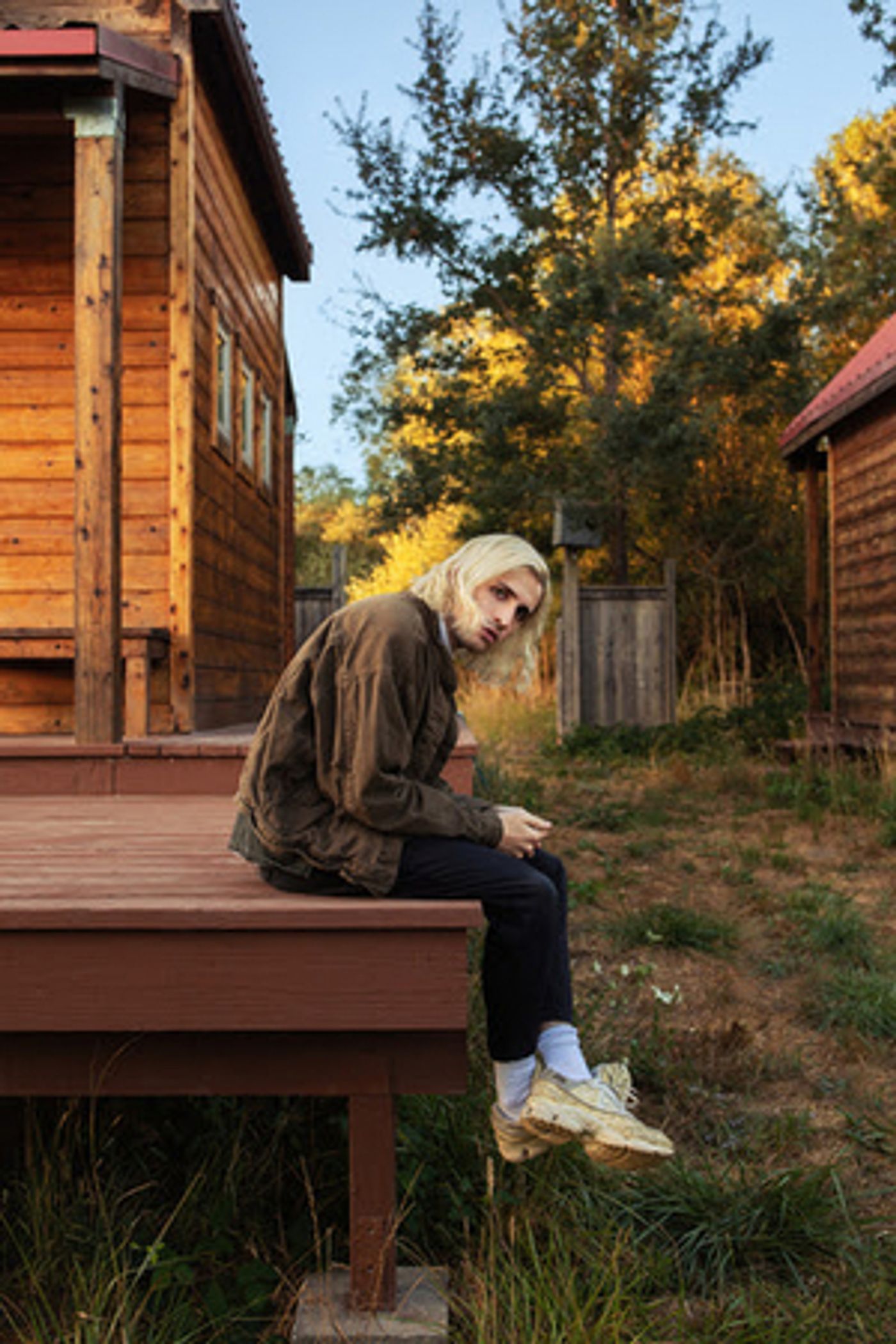 Porter Robinson Unveils New Track 'Mirror' from Forthcoming LP Porter Robinson Unveils New Track 'Mirror' from Forthcoming LP Image